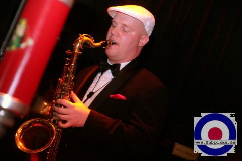 Cherry Casino and The Gamblers (D) Rocking Ballroom Bop - McCormacks Ballroom, Leipzig 06. Maerz 2009 (5).jpg